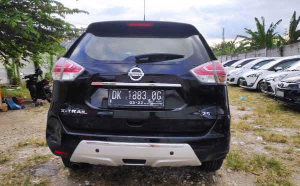 NISSAN X TRAIL 2.5