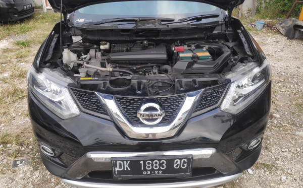 NISSAN X TRAIL 2.5