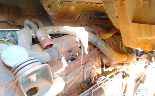 MITSUBISHI Fuso FN 527 ML (6×4) M/T