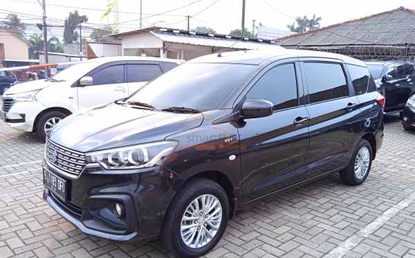 SUZUKI ERTIGA GL