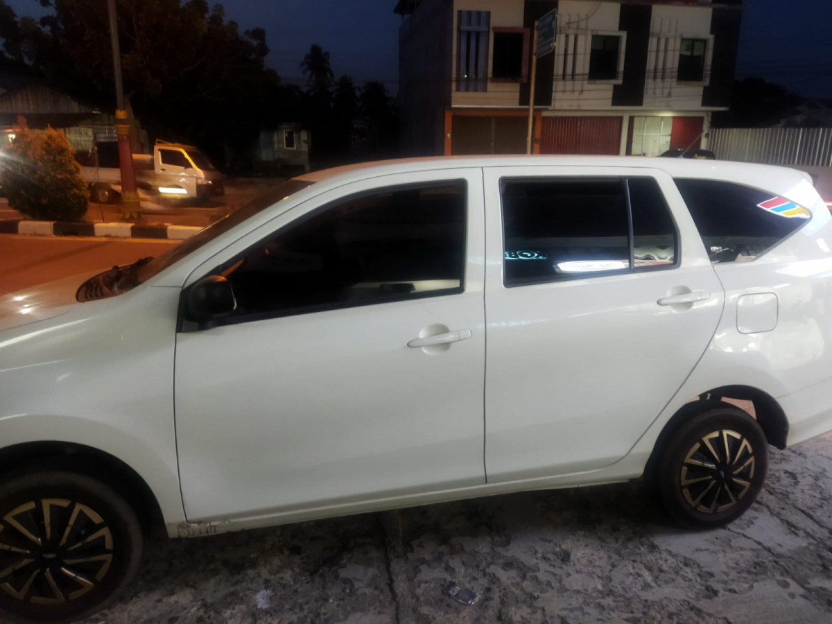 DAIHATSU SIGRA D