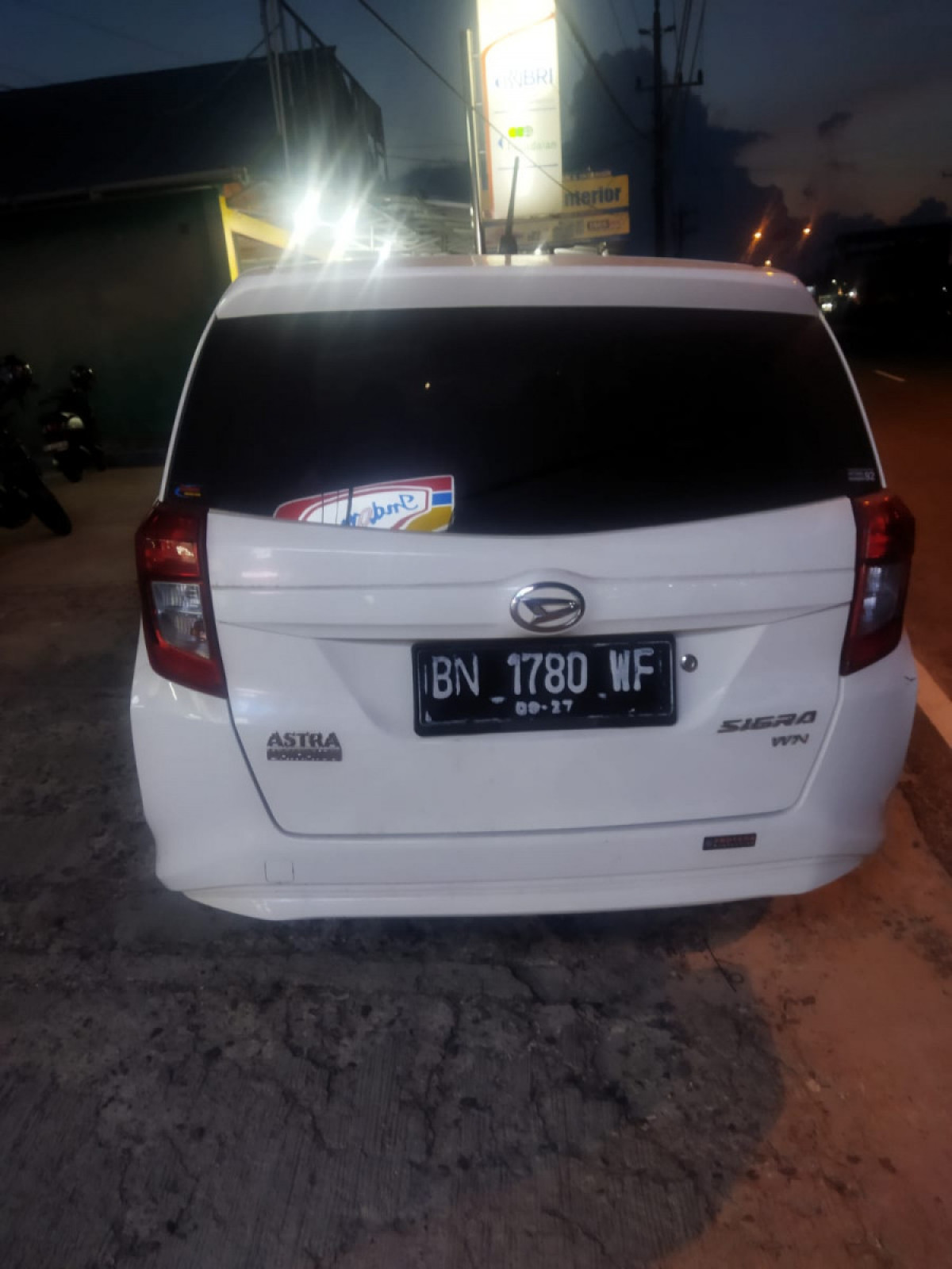 DAIHATSU SIGRA D