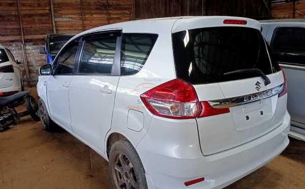 SUZUKI  ERTIGA