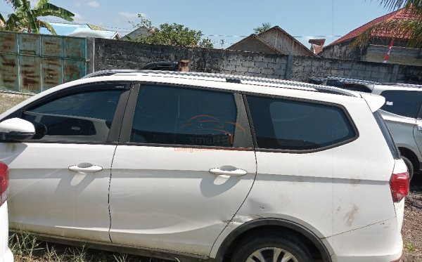 WULING CORTEZ