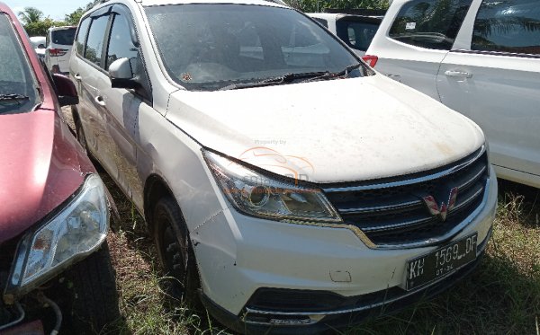 WULING CORTEZ