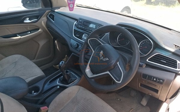 WULING CORTEZ