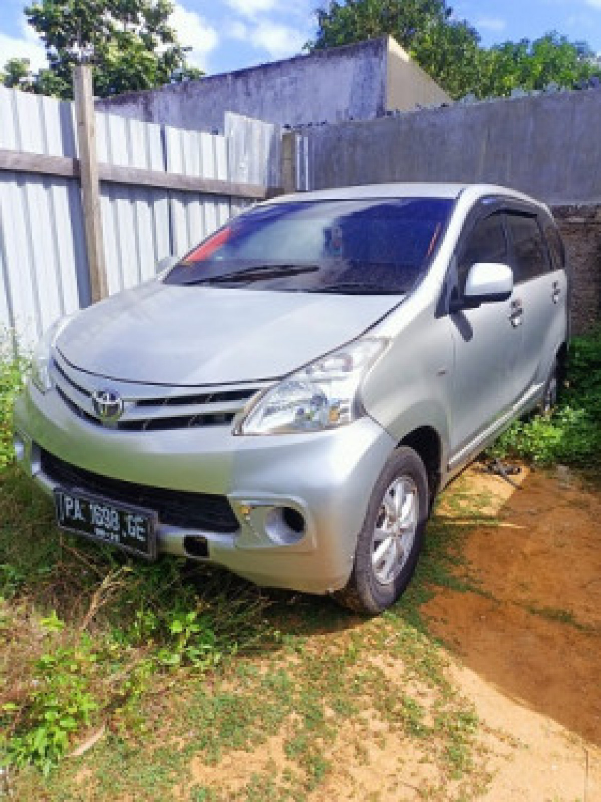 TOYOTA AVANZA G