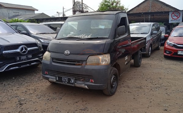 DAIHATSU GRAN MAX