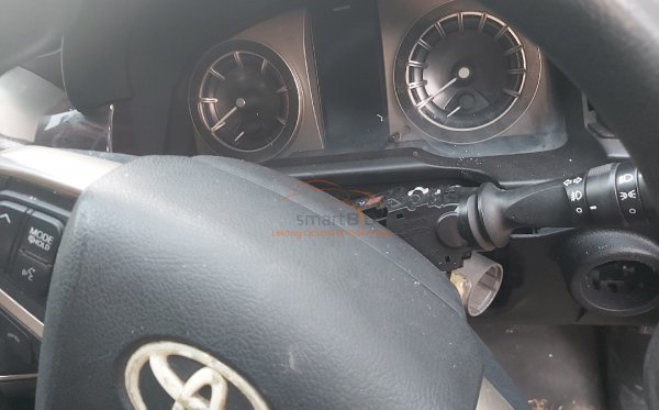 TOYOTA INNOVA 2.4 V