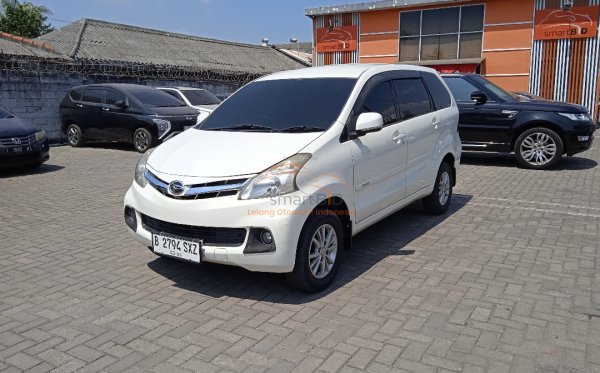 DAIHATSU XENIA R