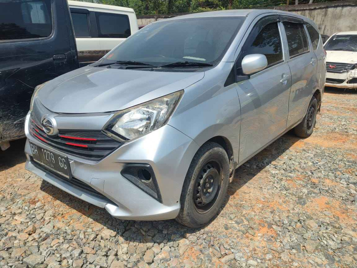 DAIHATSU SIGRA M