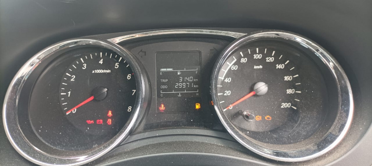 WULING CONFERO