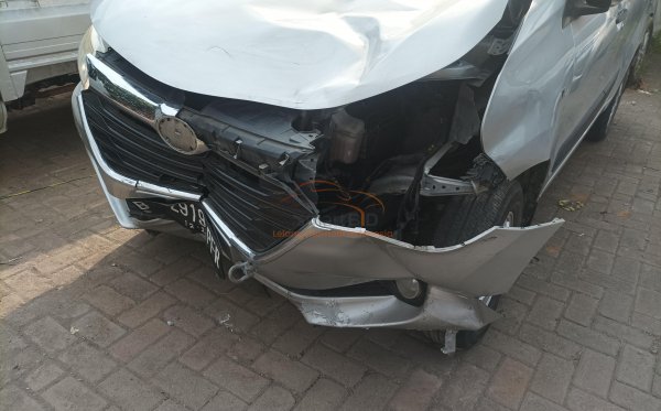 TOYOTA  AVANZA  1.3 G