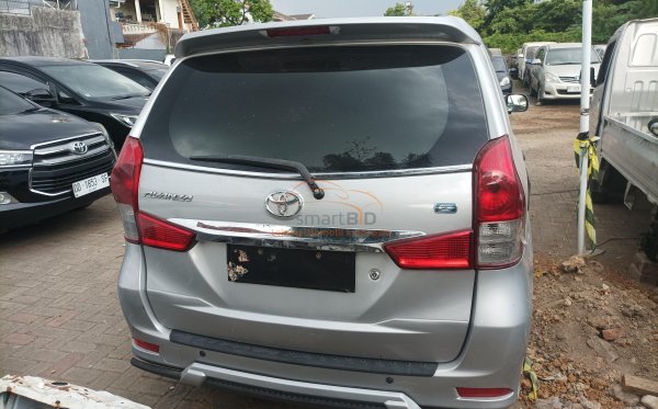 TOYOTA  AVANZA  1.3 G