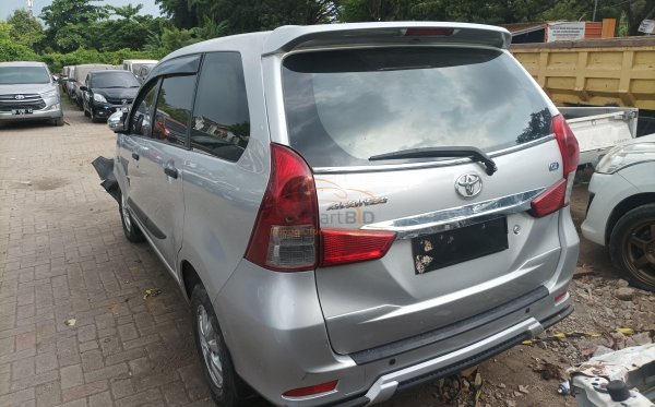 TOYOTA  AVANZA  1.3 G