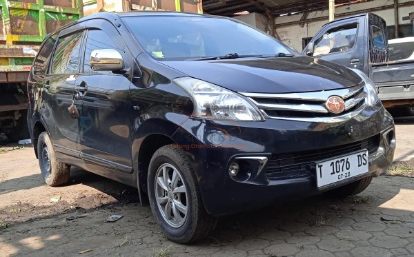 TOYOTA AVANZA 1.3G