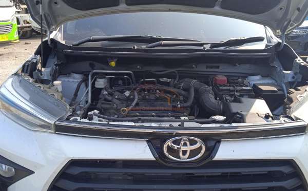 TOYOTA AVANZA 1.5 G