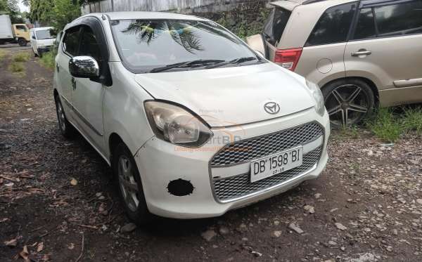 DAIHATSU AYLA 1.0 X