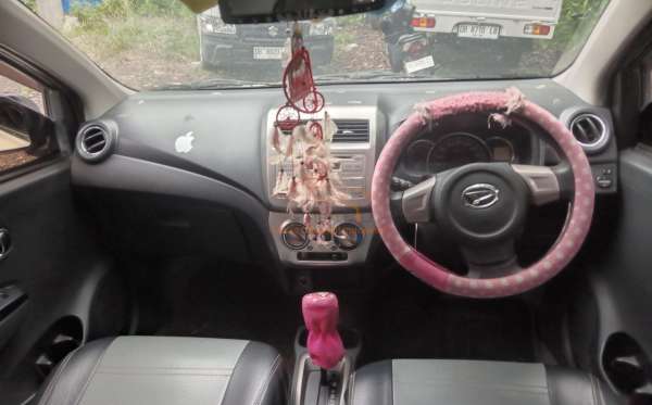 DAIHATSU AYLA 1.0 X