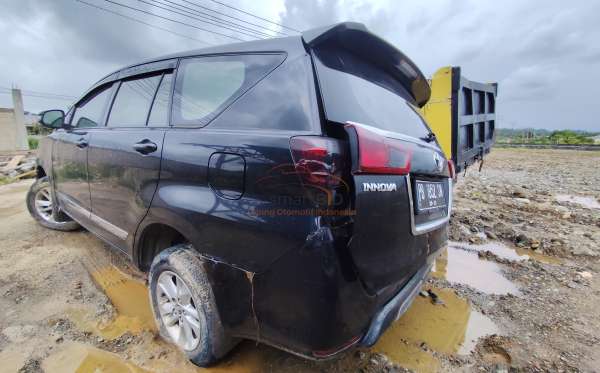 TOYOTA INNOVA G DIESEL