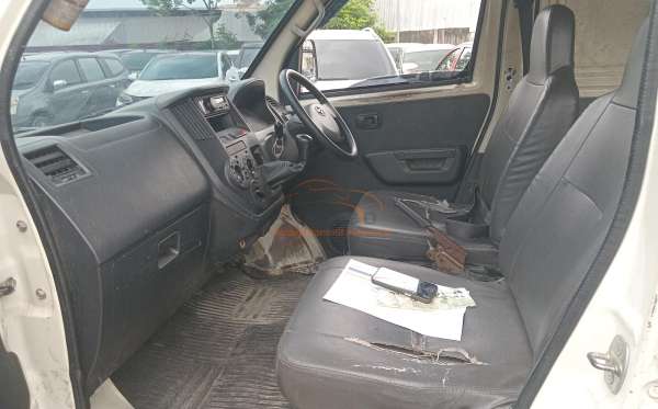 DAIHATSU GRAN MAX BLIND VAN