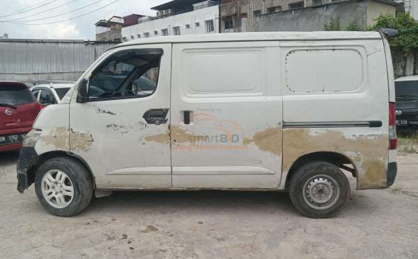 DAIHATSU GRAN MAX BLIND VAN