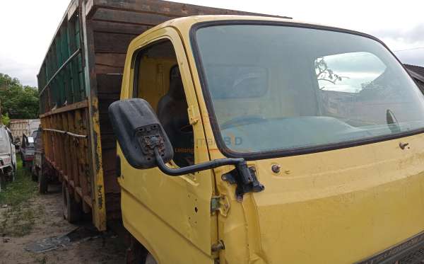 MITSUBISHI COLT DIESEL FE 84 G
