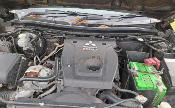 MITSUBISHI PAJERO SPORT