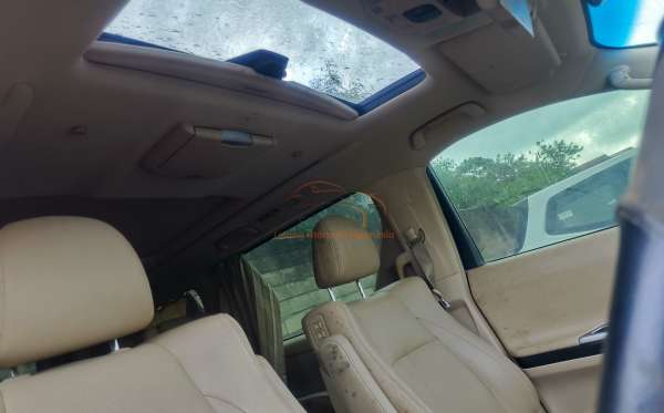 TOYOTA ALPHARD 2.4