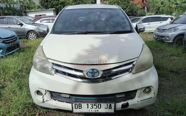 TOYOTA AVANZA 1.3 G