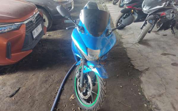 SUZUKI GSX 150