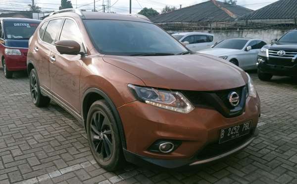 NISSAN X TRAIL 2.5