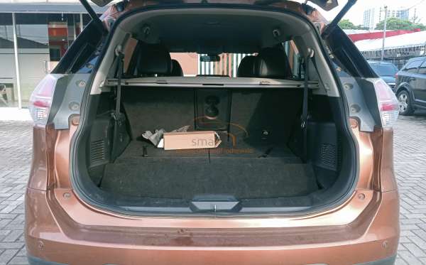 NISSAN X TRAIL 2.5