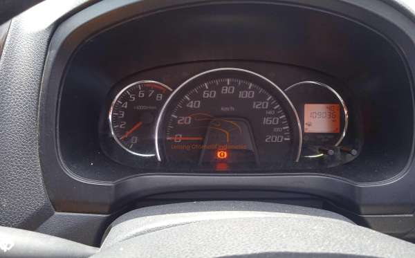 DAIHATSU AYLA M MT
