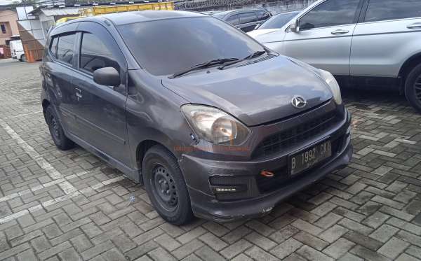 DAIHATSU AYLA M MT