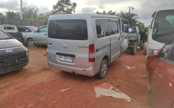 DAIHATSU  GRAN MAX