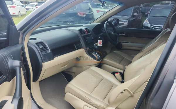 HONDA CR-V RE1 2WD 2.0 A/T