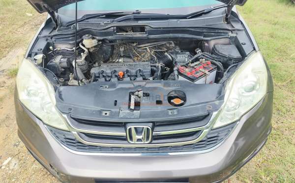 HONDA CR-V RE1 2WD 2.0 A/T