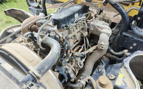 MITSUBISHI CANTER FE 84