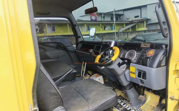 MITSUBISHI CANTER FE 84