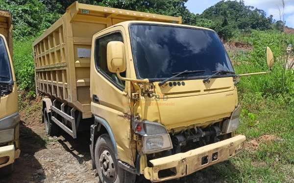 MITSUBISHI CANTER FE 75