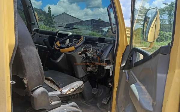 MITSUBISHI CANTER FE 75