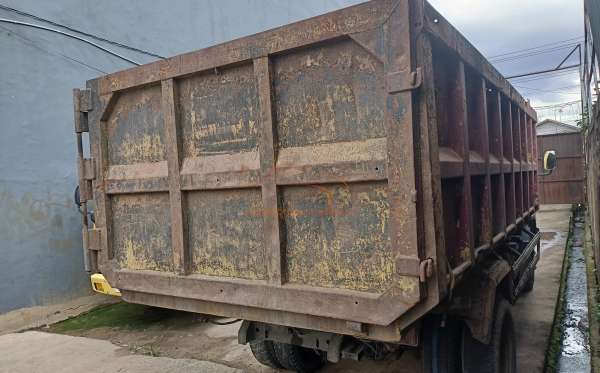 MITSUBISHI CANTER FE 75