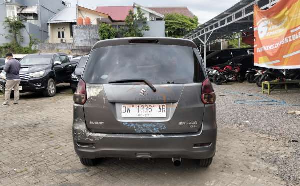 SUZUKI ERTIGA