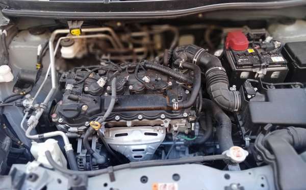 TOYOTA AVANZA 1.3 E