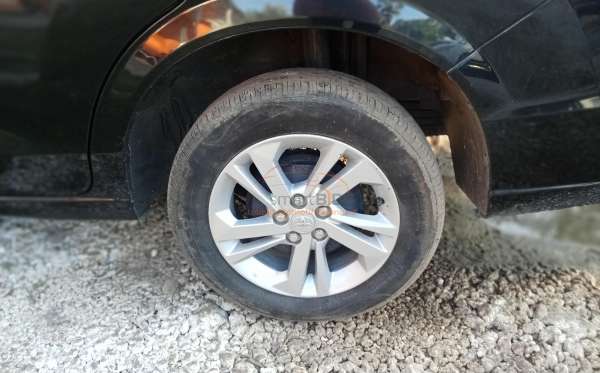 TOYOTA AVANZA 1.3 E