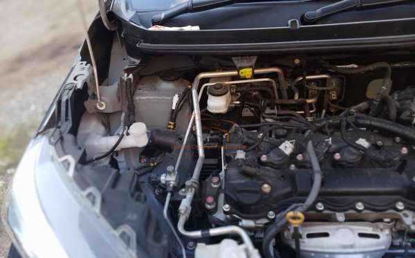 TOYOTA AVANZA 1.3 E