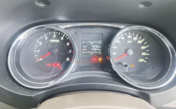 WULING CONFERO 1.5 DB MY (4X2)