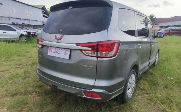 WULING CONFERO 1.5 DB MY (4X2)