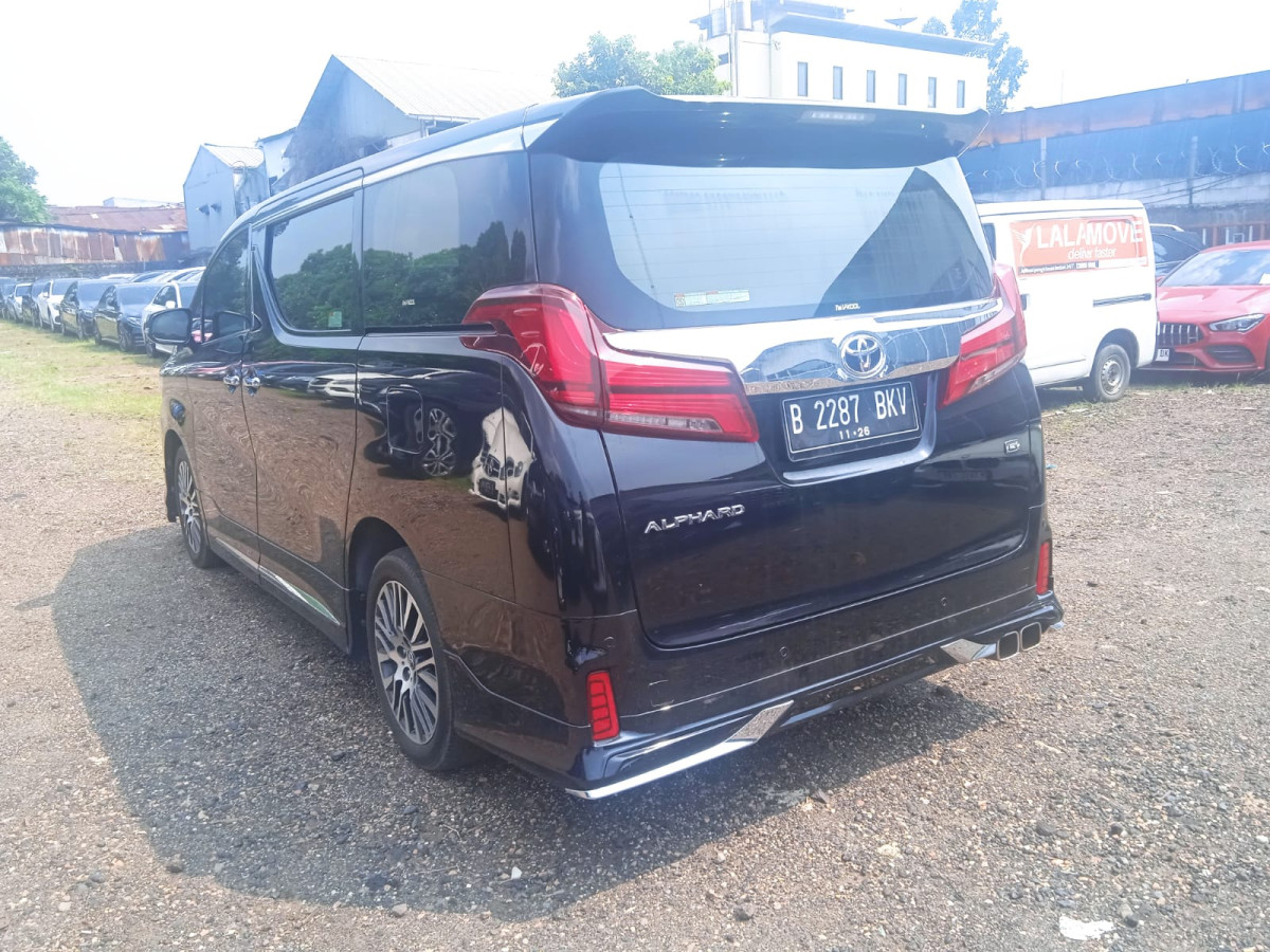 TOYOTA ALPHARD 2.5